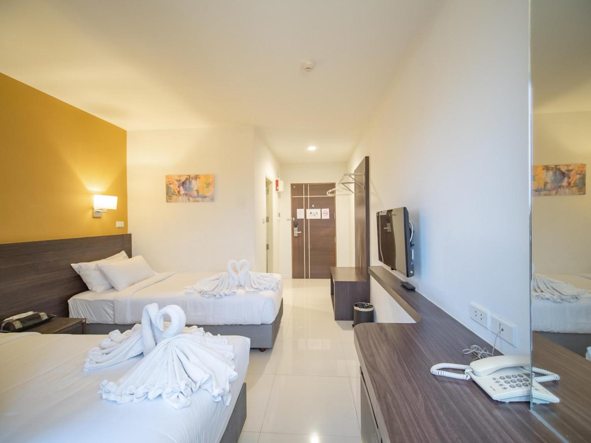 Fortune D Hotel Лей Экстерьер фото