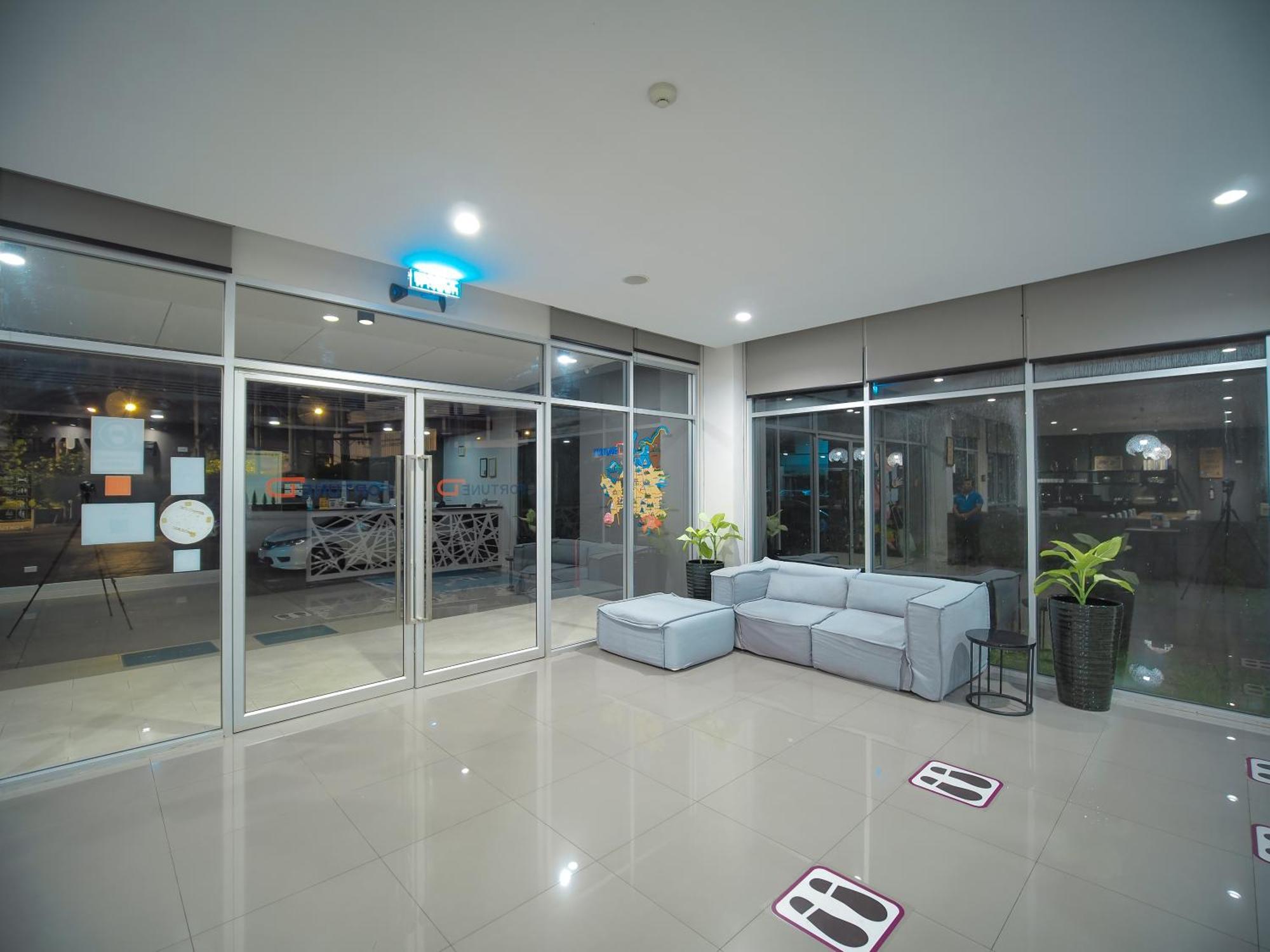 Fortune D Hotel Лей Экстерьер фото
